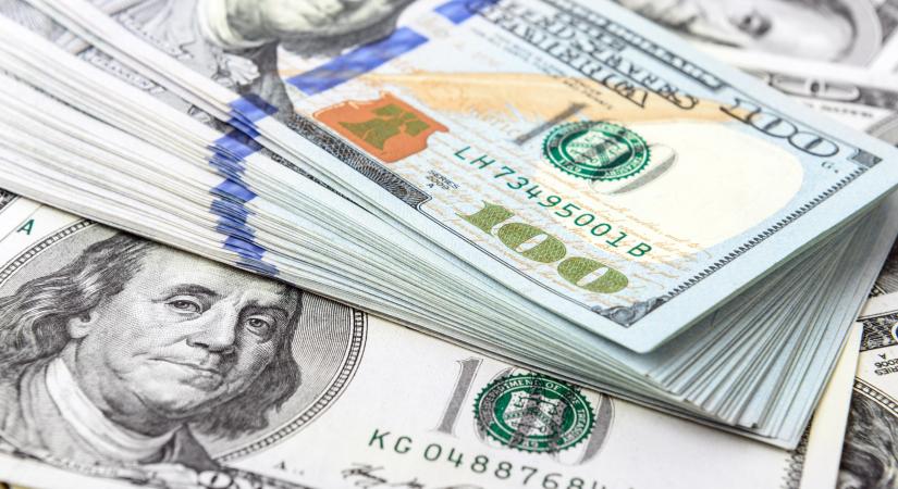 Közel négy milliárd forintnak megfelelő dollárt ajánlott fel Amerika az új iráni vezetőért