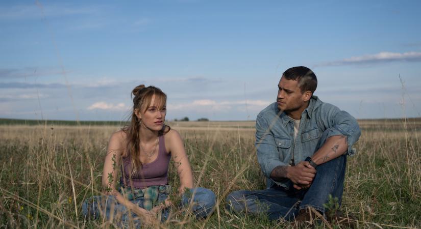 Reminders of Him – Emlékek róla: szívszorító történet bűnről, szeretetről és megbocsátásról