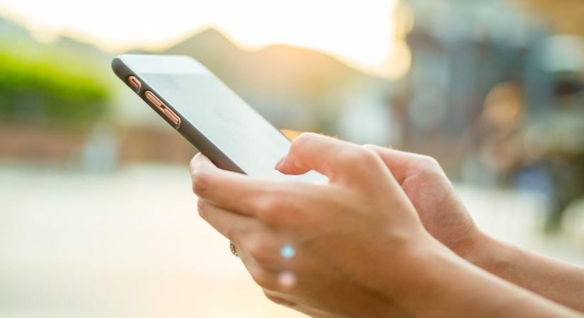 Ingyenes átutalás mobilról? Egyre többen használják ezt a megoldást