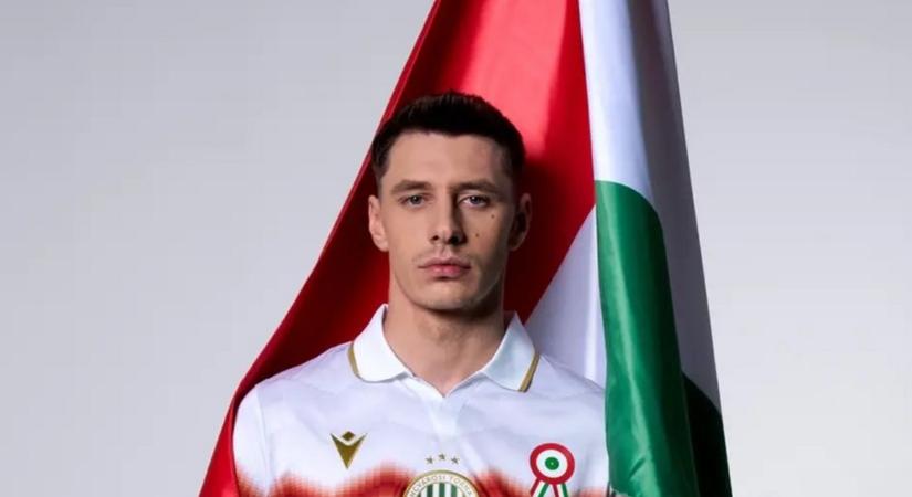 Óriási felháborodás Romániában a magyar zászlót tartó Fradi-játékos miatt