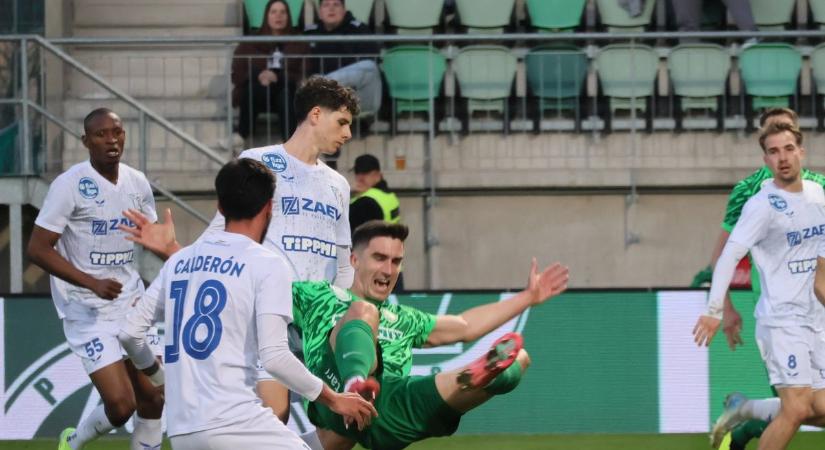 Továbbra sem megy: emberelőnyben is csak döntetlenre futotta a Paksi FC-től (galéria)