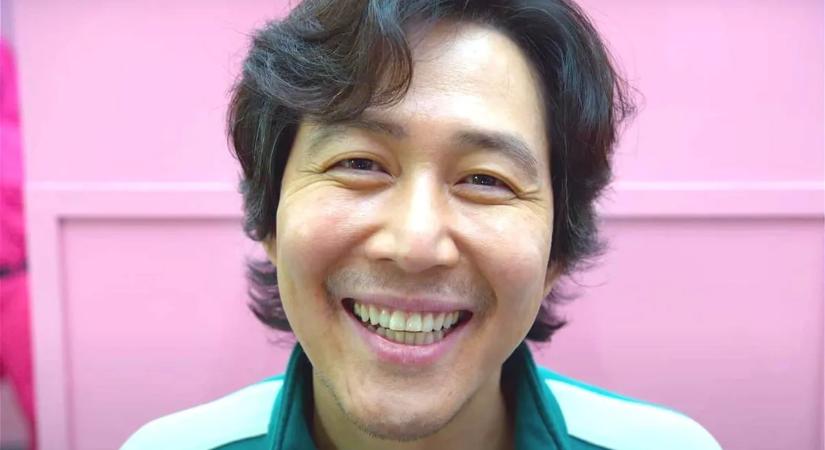 Maszkos emberek, haláltól rettegő játékosok: a Squid Game volt a tökéletes túlélősorozat