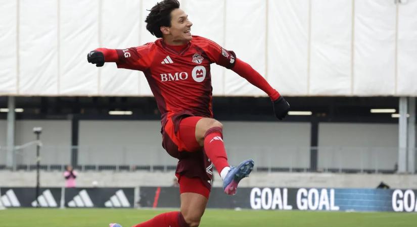 Higgadt átemelés Sallói Dánieltől – egy héten belül a második gól a Torontóban