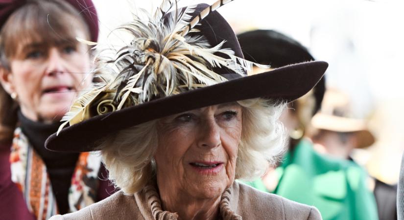 Újabb botrány a királyi család körül: ezt mondta Kamilla királyné Meghan Markle-ről