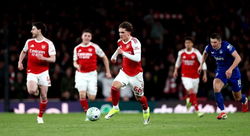 Történelmi gól is kellett az Arsenal újabb győzelméhez