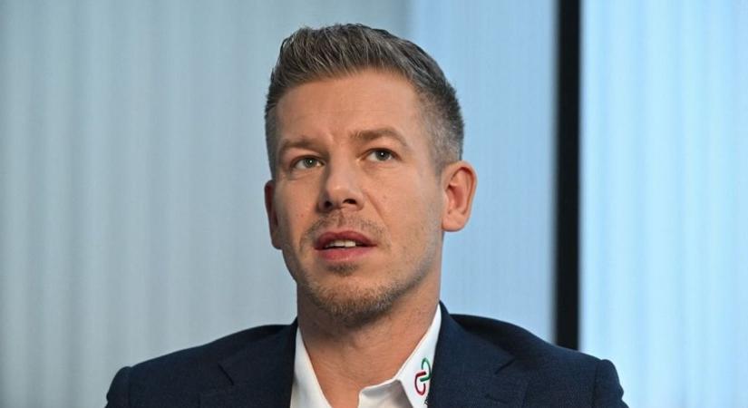 Magyar Péter csúnyán lebukott: az első perctől színjáték volt, amit Ukrajnával tett