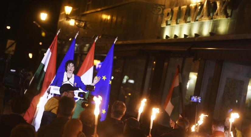 Dobrev Klára: Vlagyimir Putyin nyakörvére cserélte Orbán Viktor az európai szabadságot