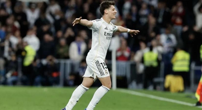 Saját térfeléről lőtt csodagólt a Real Madrid sztárja – videó