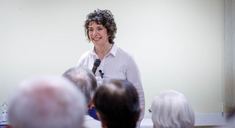 Dobrev Klára: a DK a garancia a kormányváltásra