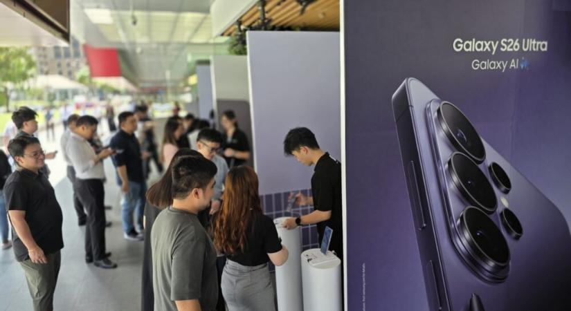 Már világszerte elérhető a Samsung Galaxy S26 széria és a Galaxy Buds4 sorozat