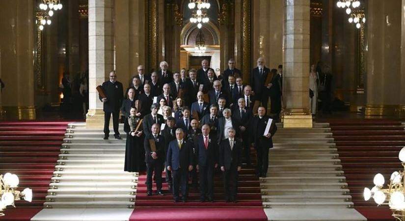 A magyar népzenei élet legnagyobb zenekara Kossuth-díjat kapott