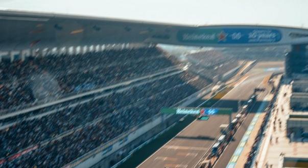 ÉLŐ: Az F1-es Kínai Nagydíj futama