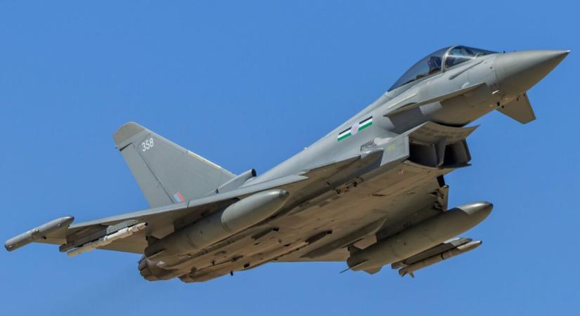 Elemi erővel csapott le Izrael Iránra – már jönnek a részletek