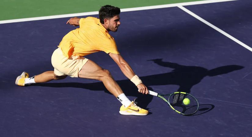 Váratlan vereséget szenvedett Carlos Alcaraz Amerikában – videó