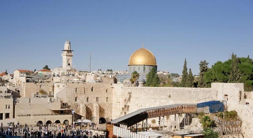 Megint rakéták zuhannak Izraelre