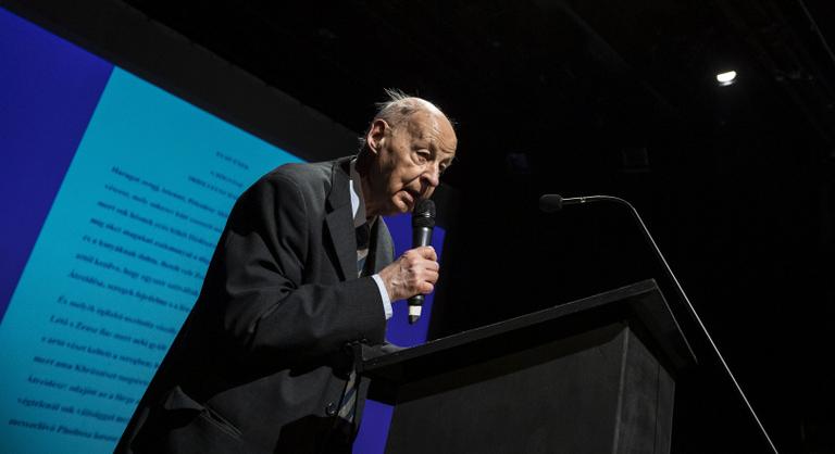 Meghalt Ritoók Zsigmond