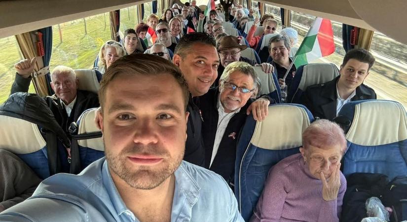 Tömegek indultak el a vármegyéből a vasárnapi Békemenetre