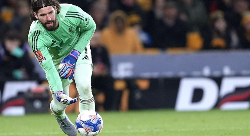 Egy évvel meghosszabbodott a Liverpool kapusának szerződése