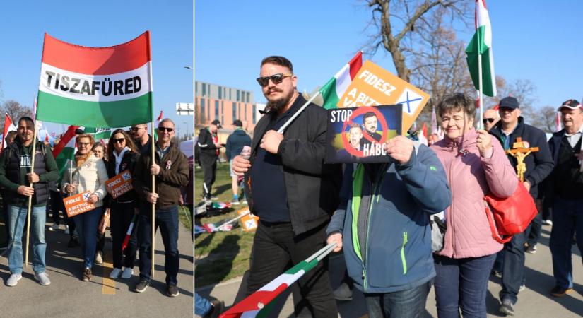 Békemenet: gyűlik a tömeg a téren - itt vannak az első fotók