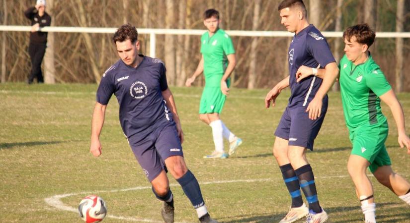 A Dunagyöngye nyerte a Dusonk elleni déli derbit