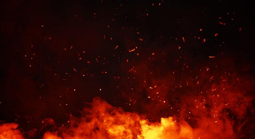 Fiatal rádiós műsorvezető halt meg a lángoló buszban