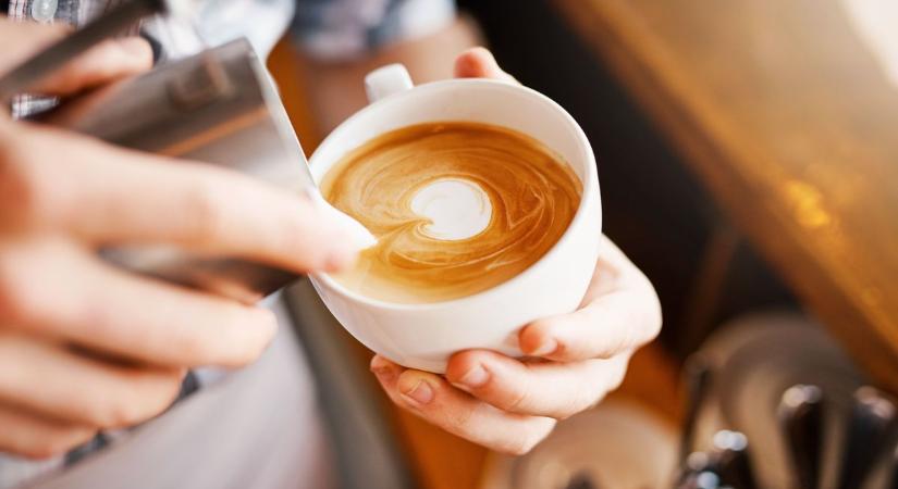 Így készíthetsz tökéletes kávét otthon – tolnai barista árulja el a titkot!