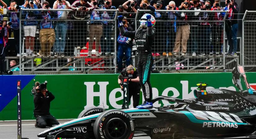 Újabb Mercedes-dominancia és történelmi olasz győzelem Sanghajban