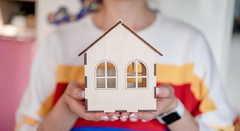 Százezreket bukhat, ha erre nem figyel lakásvásárláskor vagy autóvásárláskor