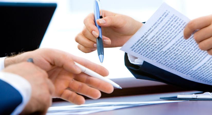 Leépít a nálunk is jelen lévő autóipari beszállító, 22 ezer embert küldenek el