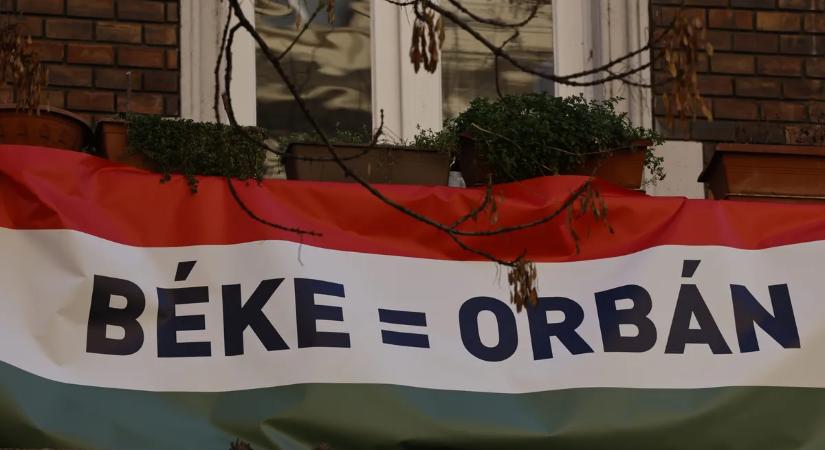 Orbán Viktor: Hárman még sosem voltunk egyszerre a színpadon