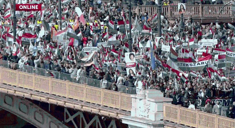 Drónok a Békemenet felett, tiltás a Tiszának – egyiknek lehet, a másiknak nem?