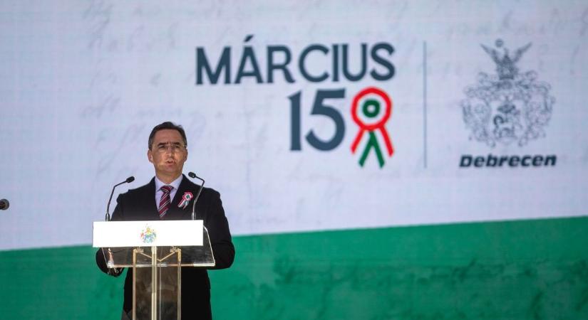 Papp László: „Debrecen ereje ma is a polgárok összefogásában és a szabadság szeretetében rejlik” – fotókkal, videóval