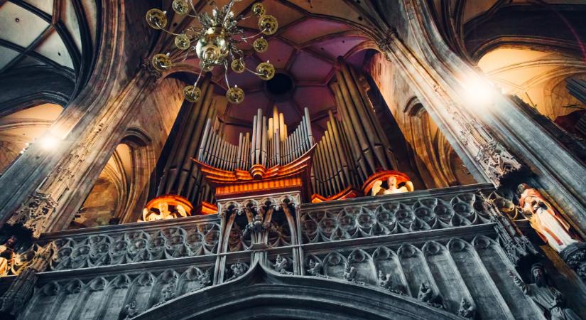 Elképesztő programok lesznek vidéken is: több tucat művész és száz helyszín vár az Orgonák éjszakáján