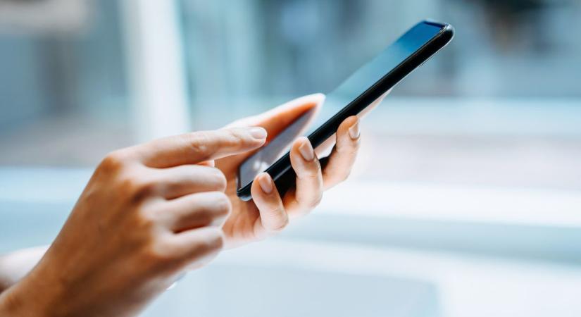 Új lehetőséget kap minden mobilos, nyáron vezetik be az újítást a szolgáltatók