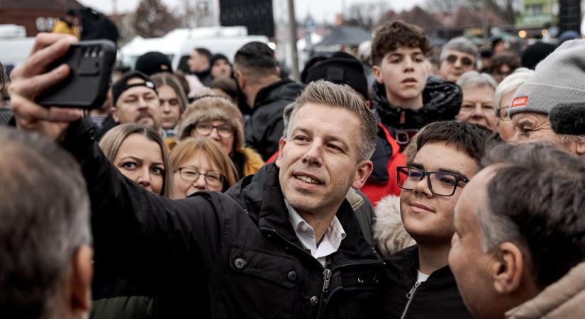 Politico: Generációs törésvonal dönthet a magyar választásokon