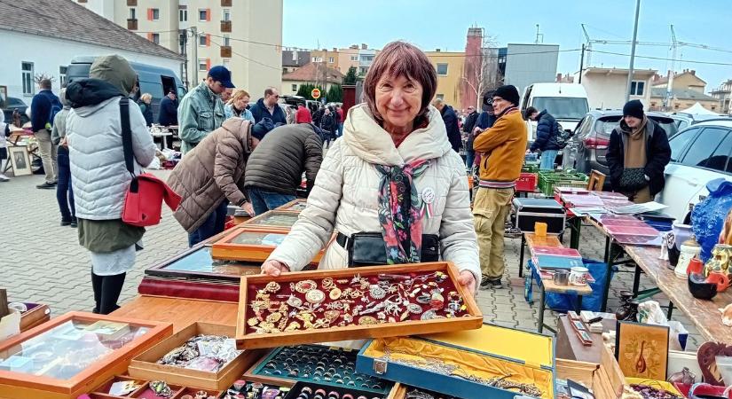 Ünnepire sikerült az első győri régiségégvásár