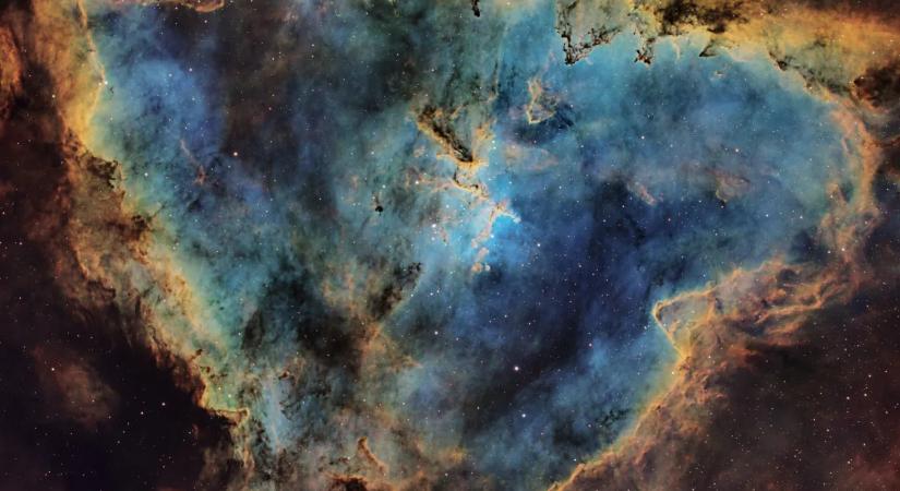 IC 1805 – egy csillagkeletkezési régió szívverése