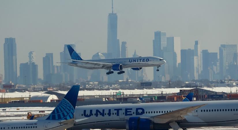 Kevesebb járat, drágább jegyek? Komoly változások jöhetnek a repülésben