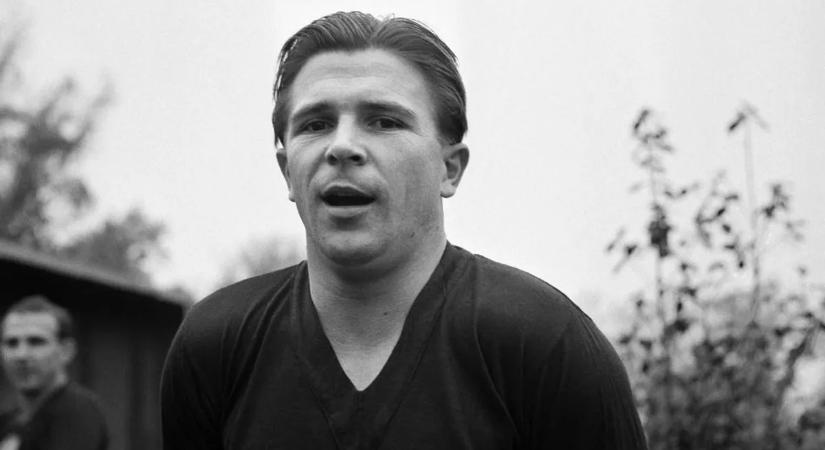 Egymásnak feszült a két AI, hogy ki minden idők legjobb focistája