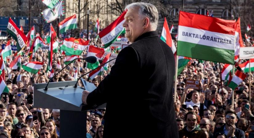 Orbán Viktor: vállalom, hogy ilyen felfordult világban is megőrizzük Magyarországot a biztonság és a nyugalom szigetének