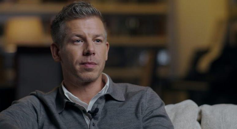 „Nem propagandafilm” – Sümeghy Claudia producer és Topolánszky Tamás Yvan rendező a tavaszi szélről