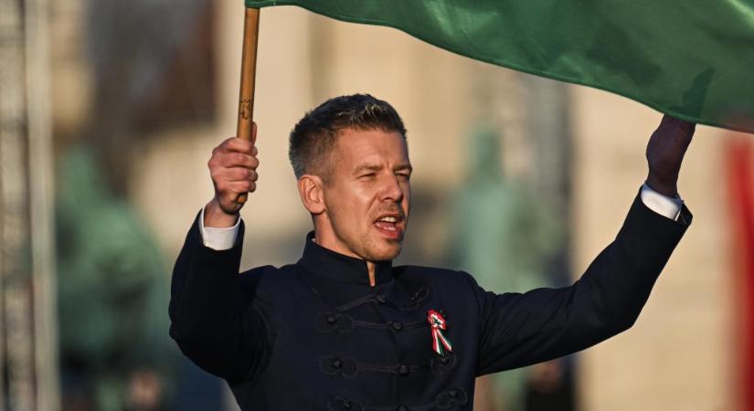 Magyar: A legdrágább francia pezsgőkkel koccintottak a megvezetett magyarok feje felett