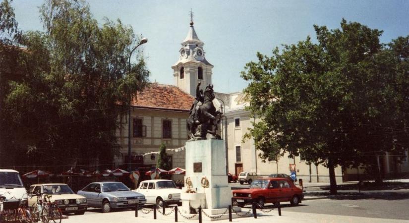 Retró fotók Sárvárról: ilyen volt a város az ezredforduló után