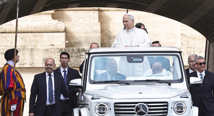 Rendkívüli bejelentést tett XIV. Leó pápa Irán kapcsán