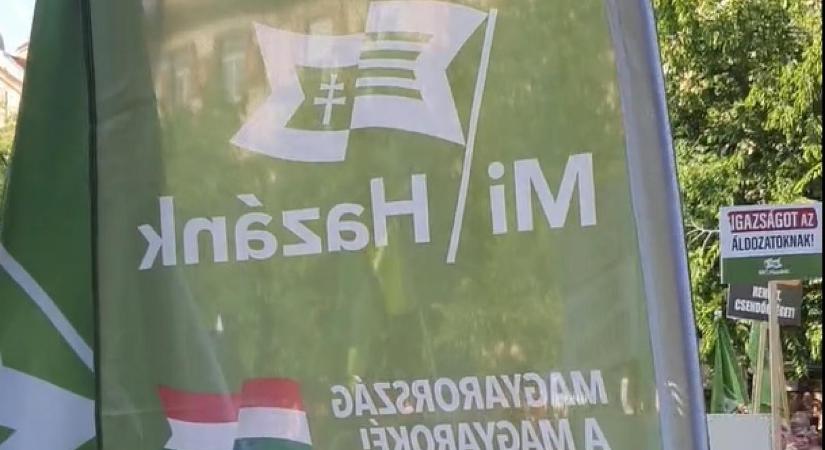 Olcsó orosz kőolajról, pedofilokról és zsidókról is szónokoltak a Mi Hazánk vezetői március 15-én