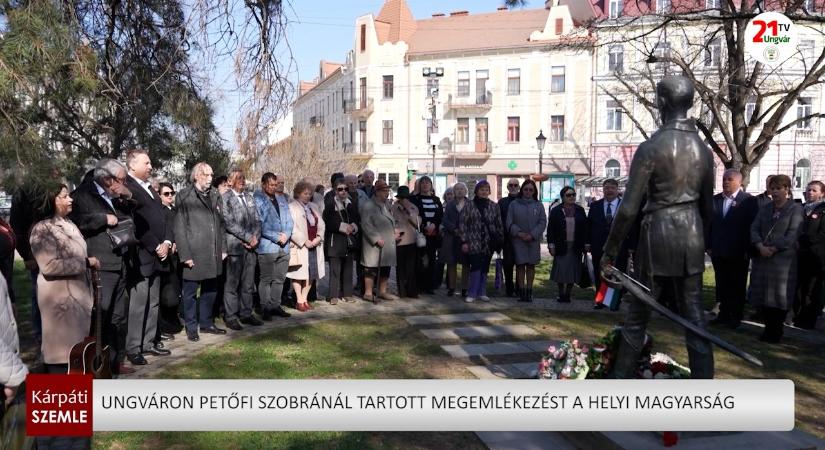 Ungváron Petőfi szobránál tartott megemlékezést a helyi magyarság (videó)