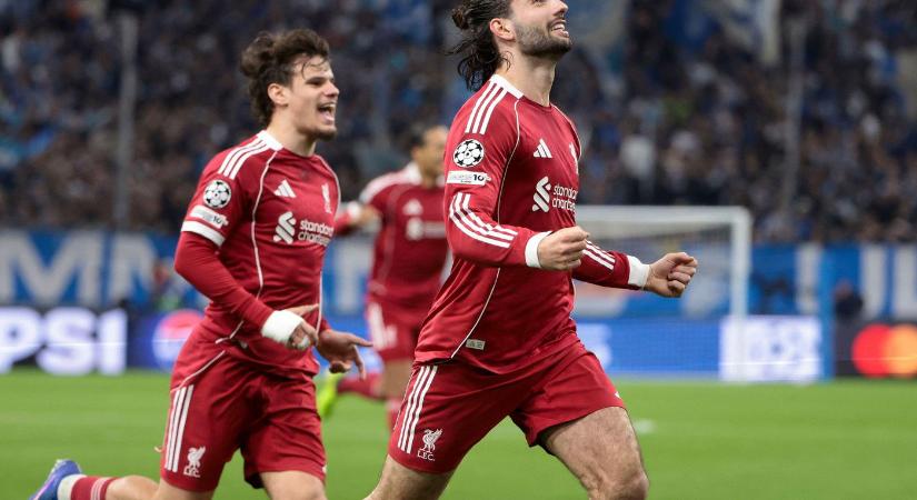 Kerkez Milost beengedték Liverpoolban egy titkos szobába, Mohamed Salah durván lebukott a világ előtt