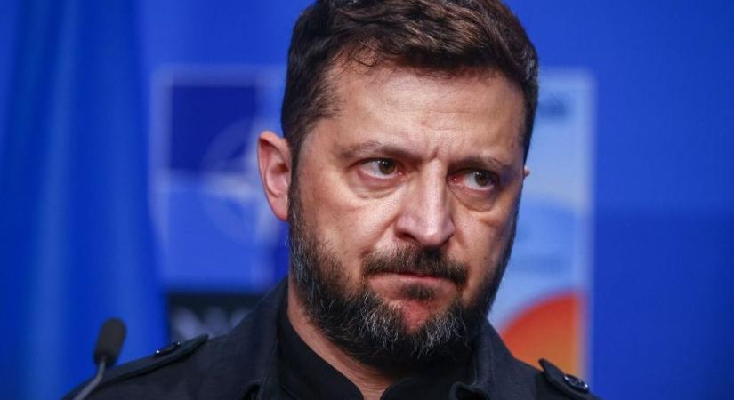 Szép csöndben kifújtak Ukrajna és Oroszország béketárgyalásai, Zelenszkijnek a fülébe ketyeg az óra