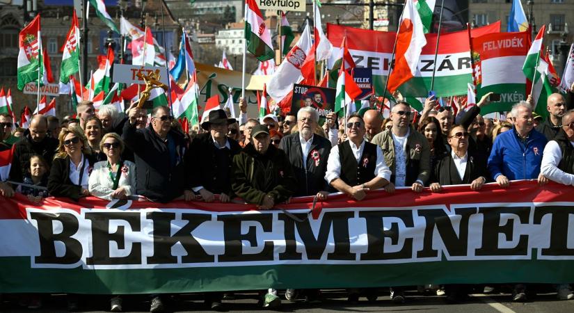 A háborúellenes szövetség megerősítését kérte a kormányfő – ilyen volt a mai ünnep