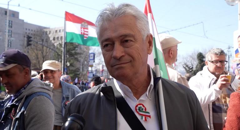 Belefutottunk a Békemeneten Magyar Péter volt apósába